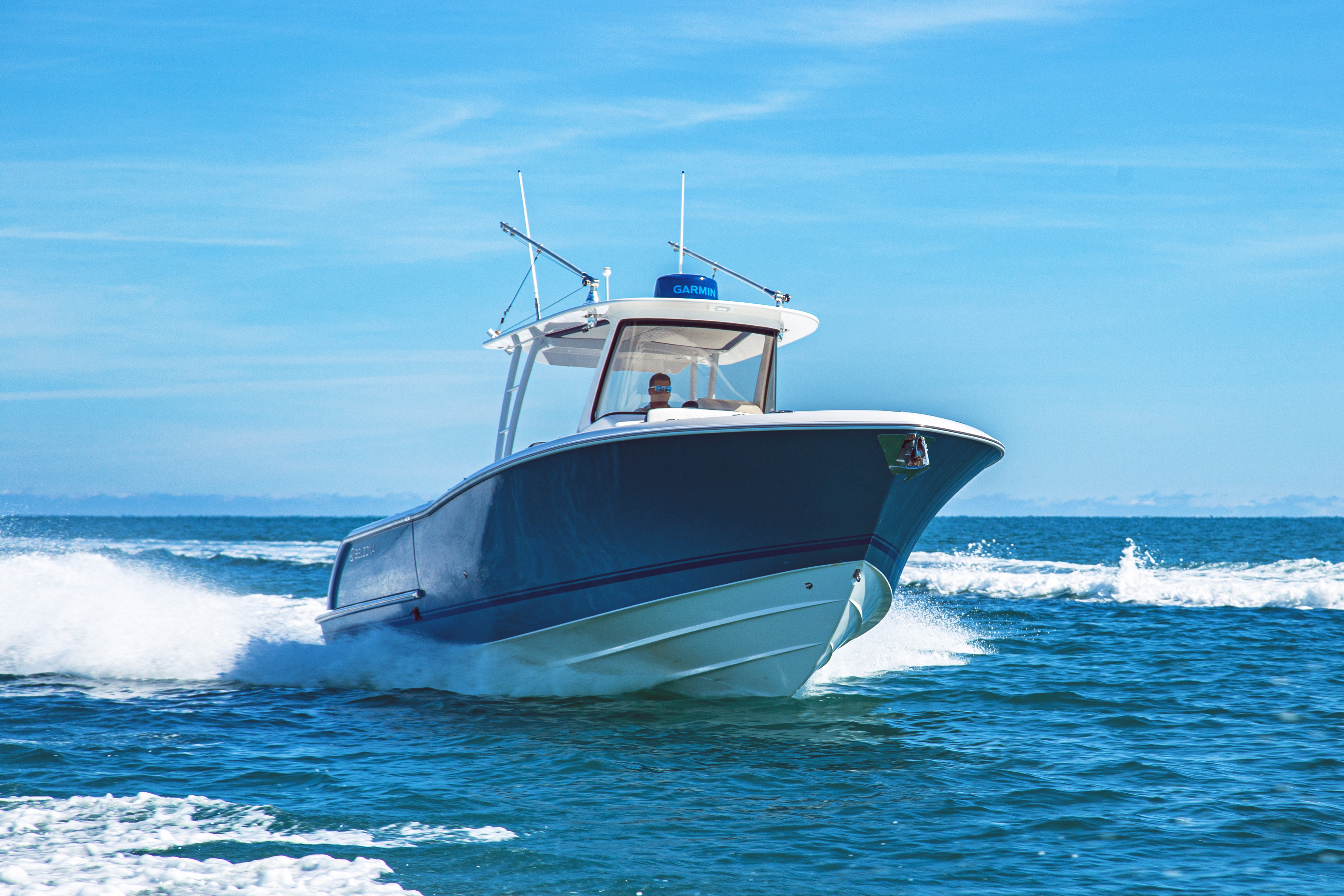 32″ Center Console – Belzona Boats